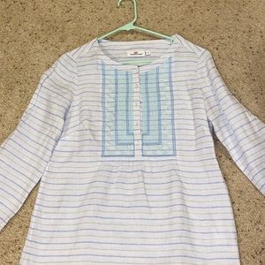 Vineyard Vines embroidered shirt